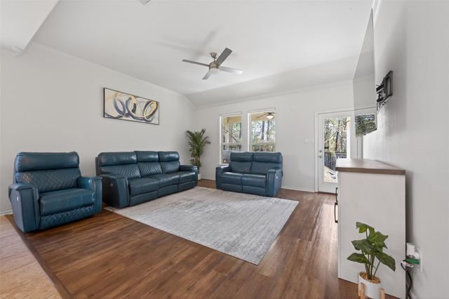 1712 Balsam Spruce Circle, Conroe, TX 77301