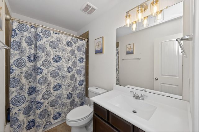 1712 Balsam Spruce Circle, Conroe, TX 77301