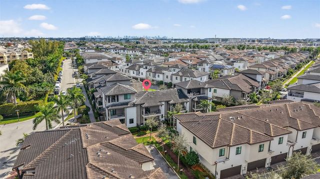 4975 NW 83rd Path, Doral, FL 33166