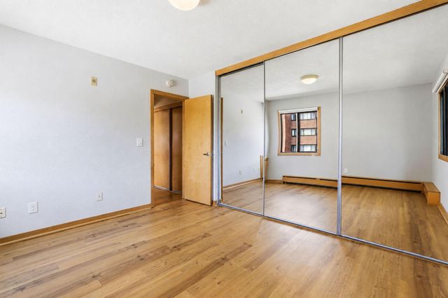 2532 1st Avenue S S301, Minneapolis, MN 55404