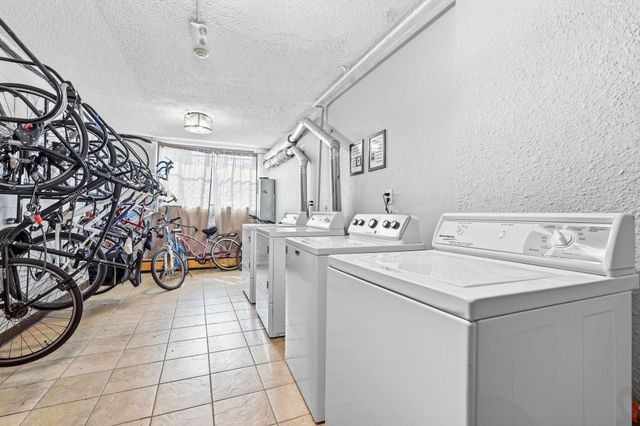 2532 1st Avenue S S301, Minneapolis, MN 55404