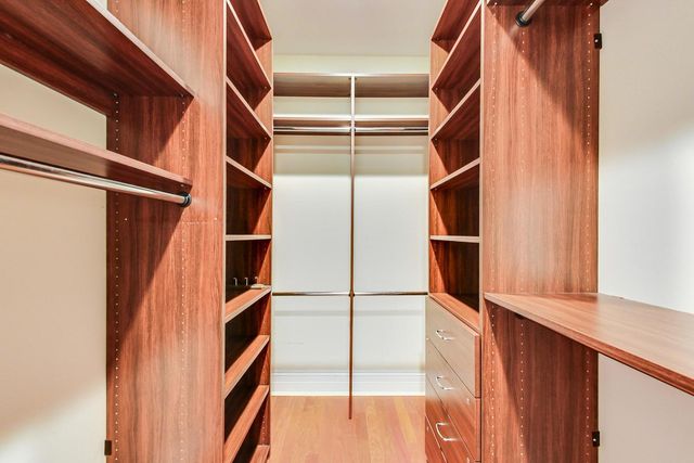 430 South Avenue, Glencoe, IL 60022