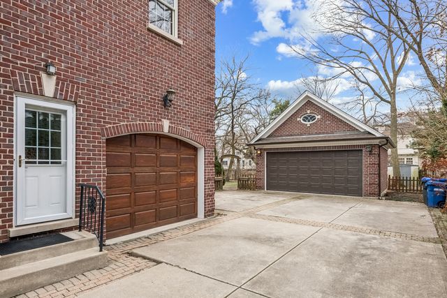 430 South Avenue, Glencoe, IL 60022