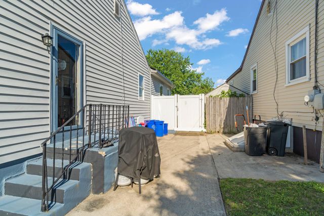 137 PRINCETON AVE, Bellmawr, NJ 08031