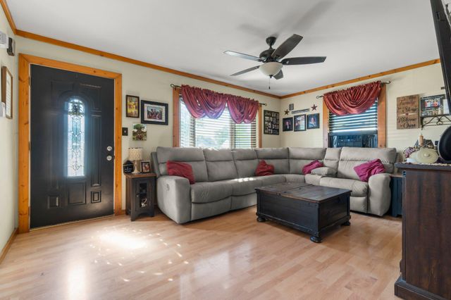 137 PRINCETON AVE, Bellmawr, NJ 08031