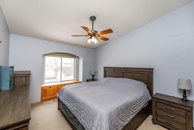 4291 39th Avenue S, Fargo, ND 58104