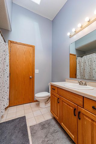 4291 39th Avenue S, Fargo, ND 58104
