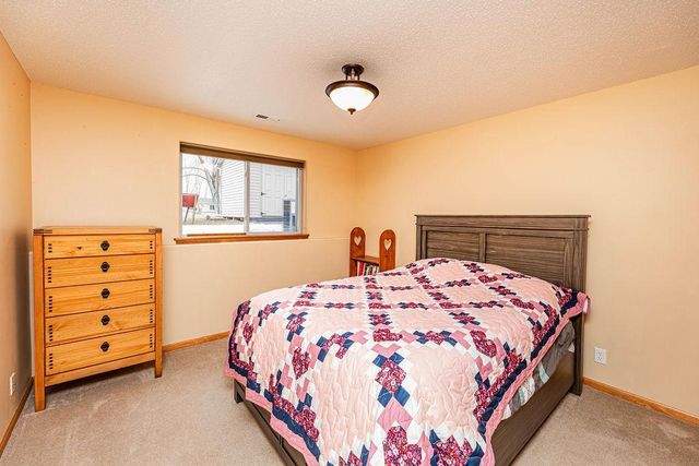 4291 39th Avenue S, Fargo, ND 58104