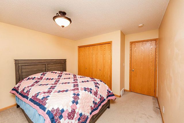 4291 39th Avenue S, Fargo, ND 58104