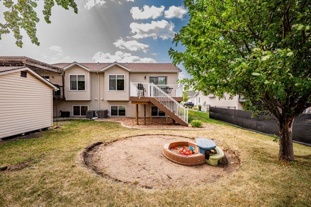 4291 39th Avenue S, Fargo, ND 58104