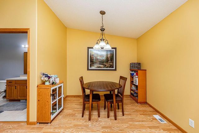 4291 39th Avenue S, Fargo, ND 58104