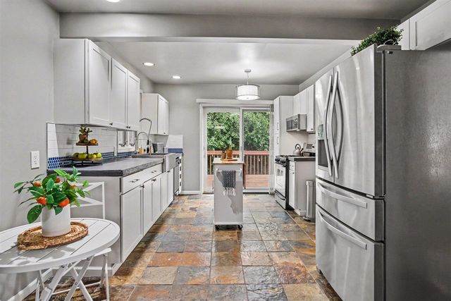 1100 Breton Road, East Grand Rapids, MI 49506