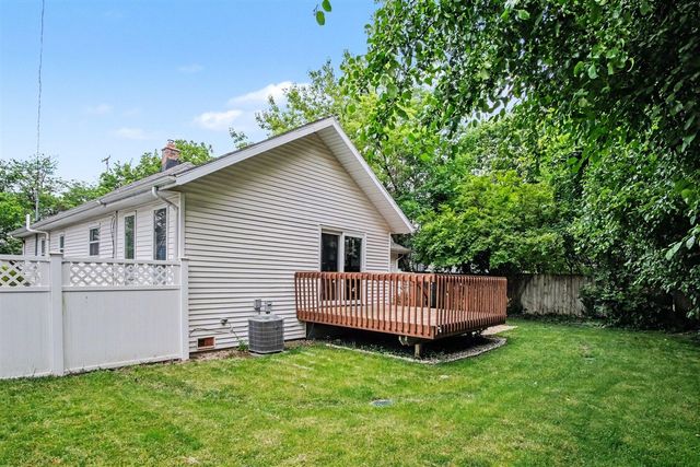 1100 Breton Road, East Grand Rapids, MI 49506