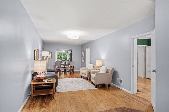 1100 Breton Road, East Grand Rapids, MI 49506