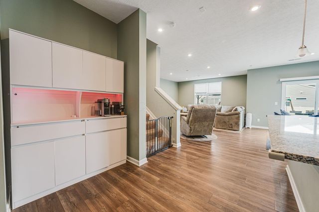 1187 Lake Forest Drive, Hebron, OH 43025