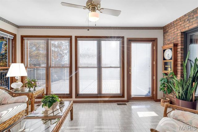 2075 Meaghan Lane, Pacific, MO 63069