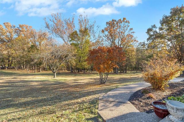 2075 Meaghan Lane, Pacific, MO 63069