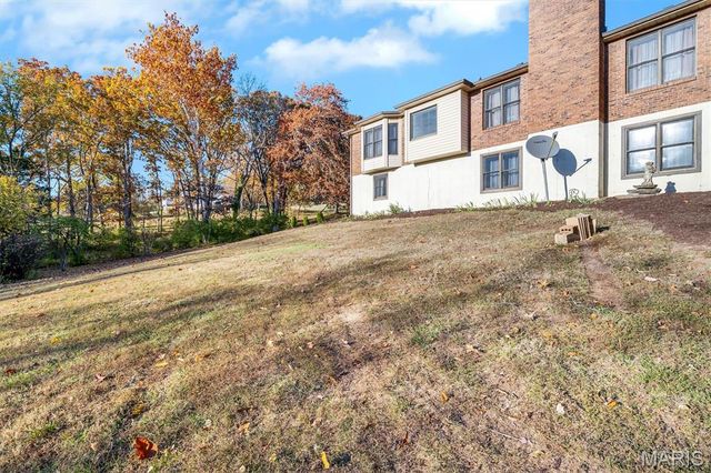 2075 Meaghan Lane, Pacific, MO 63069