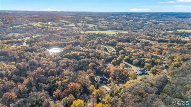 2075 Meaghan Lane, Pacific, MO 63069