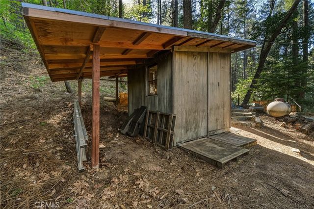 16179 Madrone, Cobb, CA 95426