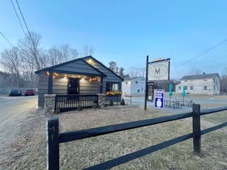 1120 Litchfield Turnpike, New Hartford, CT 06057
