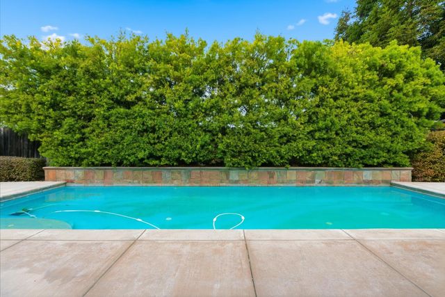 347 E Milgeo Ave, Ripon, CA 95366