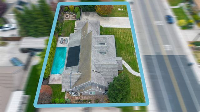 347 E Milgeo Ave, Ripon, CA 95366