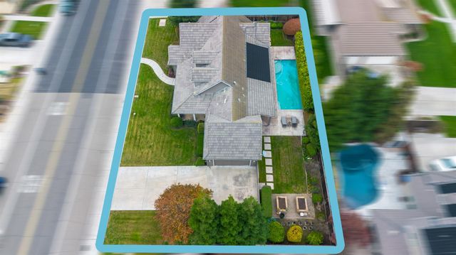 347 E Milgeo Ave, Ripon, CA 95366