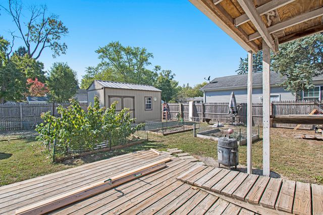 1408 Silverbrook Avenue, Niles City, MI 49120