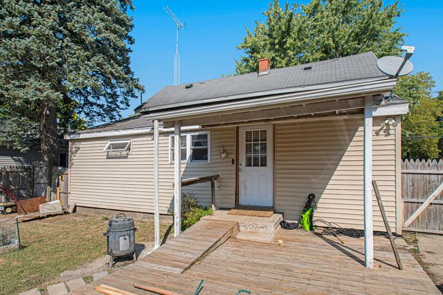 1408 Silverbrook Avenue, Niles City, MI 49120