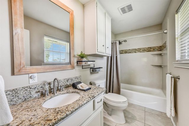3358 County Road 172, Alvin, TX 77511