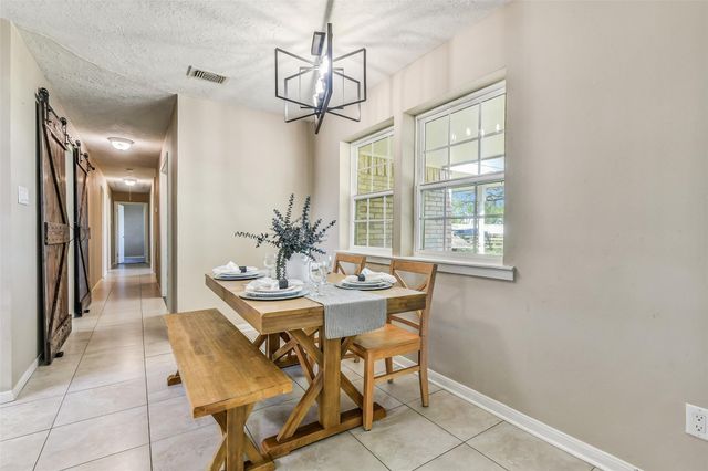 3358 County Road 172, Alvin, TX 77511