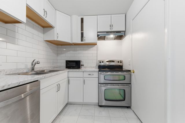 750 McPherson Dr, Nashville, TN 37221