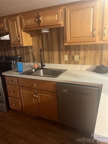 1021 Ebenezer Road, Kannapolis, NC 28083