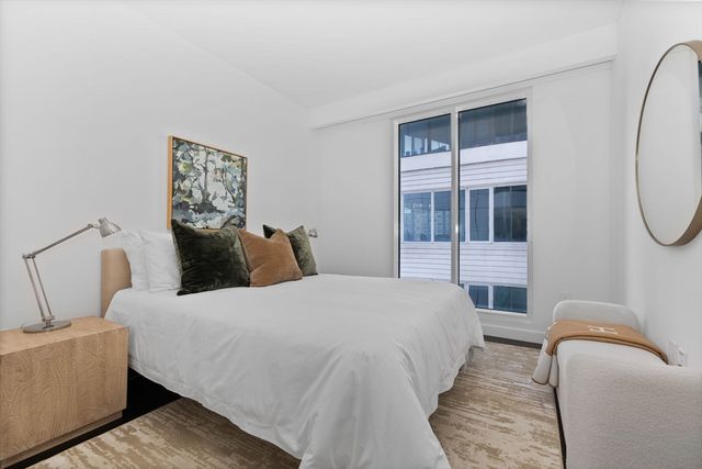 150 Seaport Blvd 11C, Boston, MA 02210