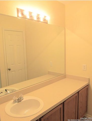 13523 BRISTOW DAWN, San Antonio, TX 78217