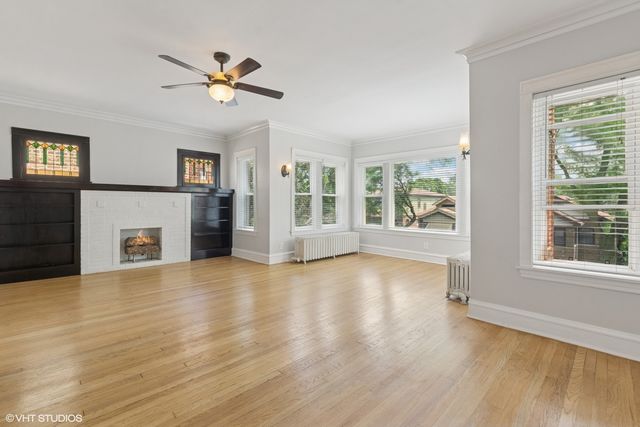 4820 N California Avenue, Chicago, IL 60625