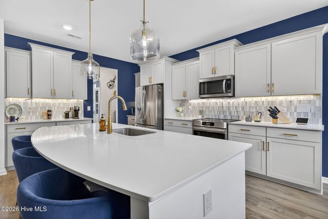 555 Musket Bay Drive, Wilmington, NC 28412