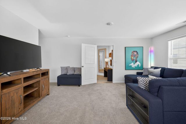 555 Musket Bay Drive, Wilmington, NC 28412