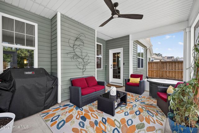 555 Musket Bay Drive, Wilmington, NC 28412