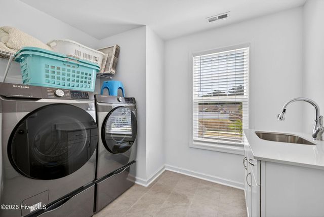 555 Musket Bay Drive, Wilmington, NC 28412