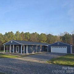 2148 Hewitt Road, Claremont, NC 28610
