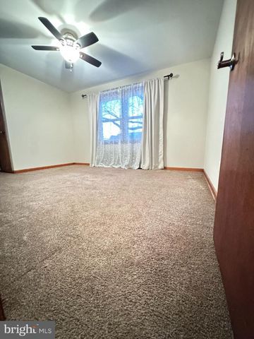 3 JEROME PL #2, North Brunswick, NJ 08902