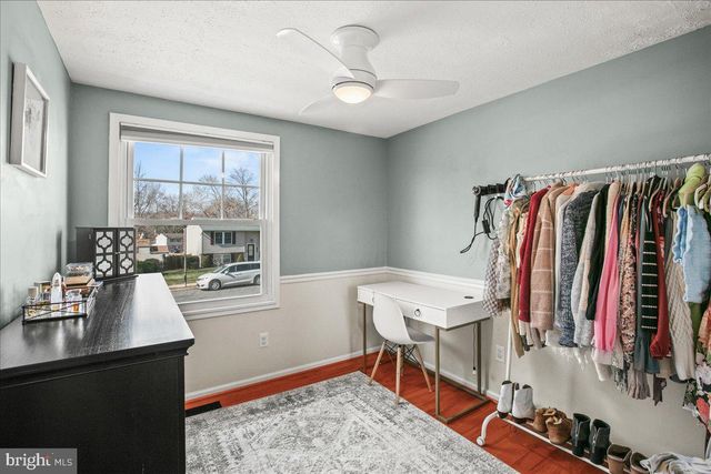 5829 PARAKEET DR, Burke, VA 22015