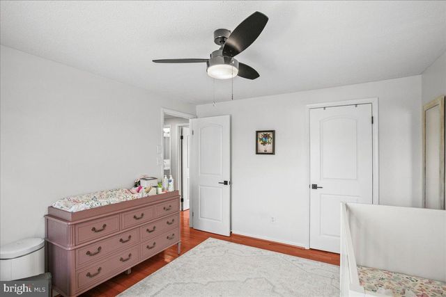 5829 PARAKEET DR, Burke, VA 22015