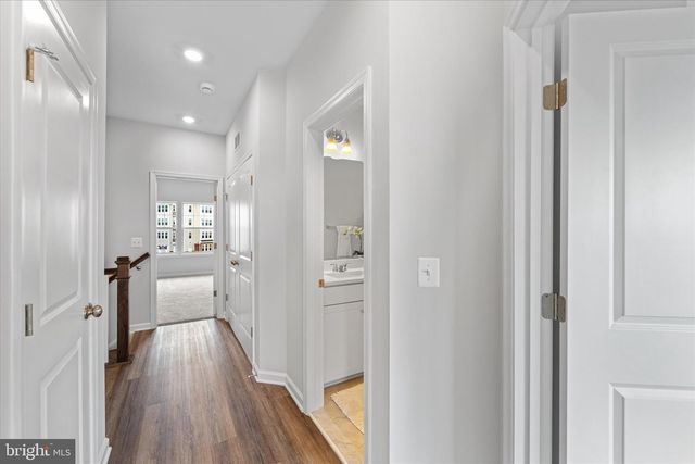 705 SAWBACK SQ NE, Leesburg, VA 20176