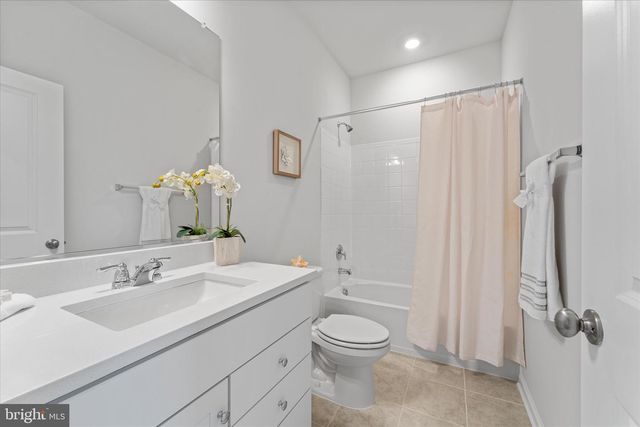 705 SAWBACK SQ NE, Leesburg, VA 20176