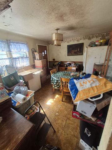 313 Renrose Avenue, Loves Park, IL 61111