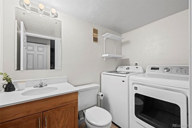 381 S Ames Street C105, Lakewood, CO 80226