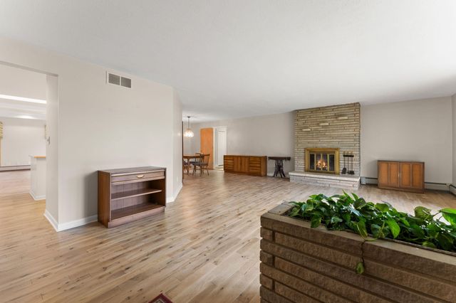 136 Country Club Drive, La Porte, IN 46350
